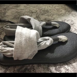 Sanuk sandals